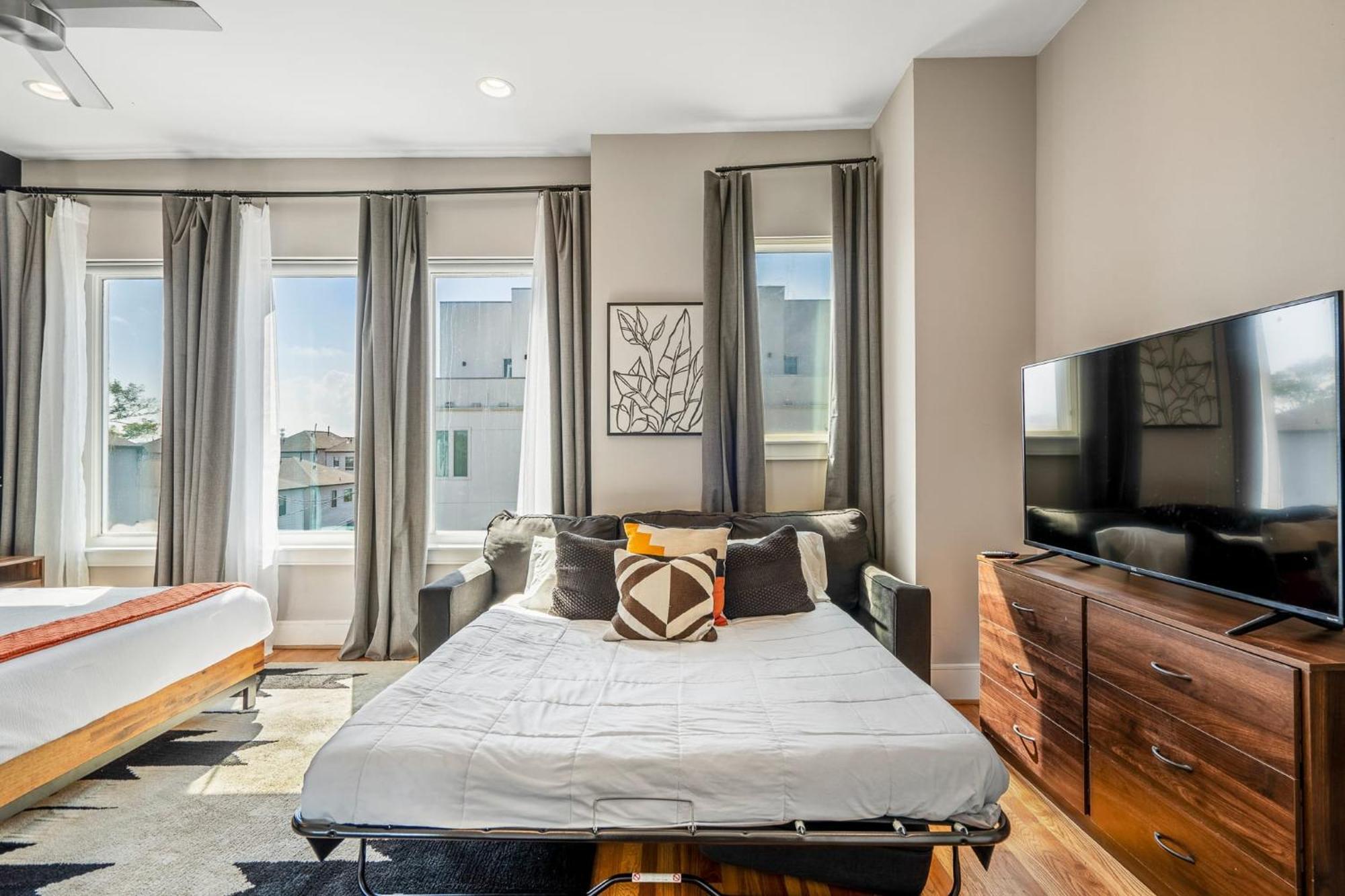 Luxury Downtown Getaway With Breathtaking Views Villa Houston Dış mekan fotoğraf